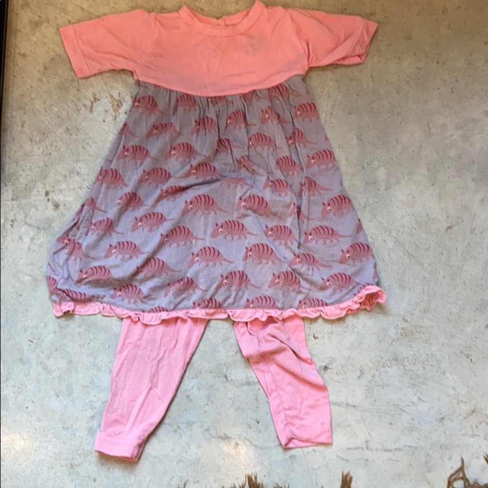 Little girl Kickee Set